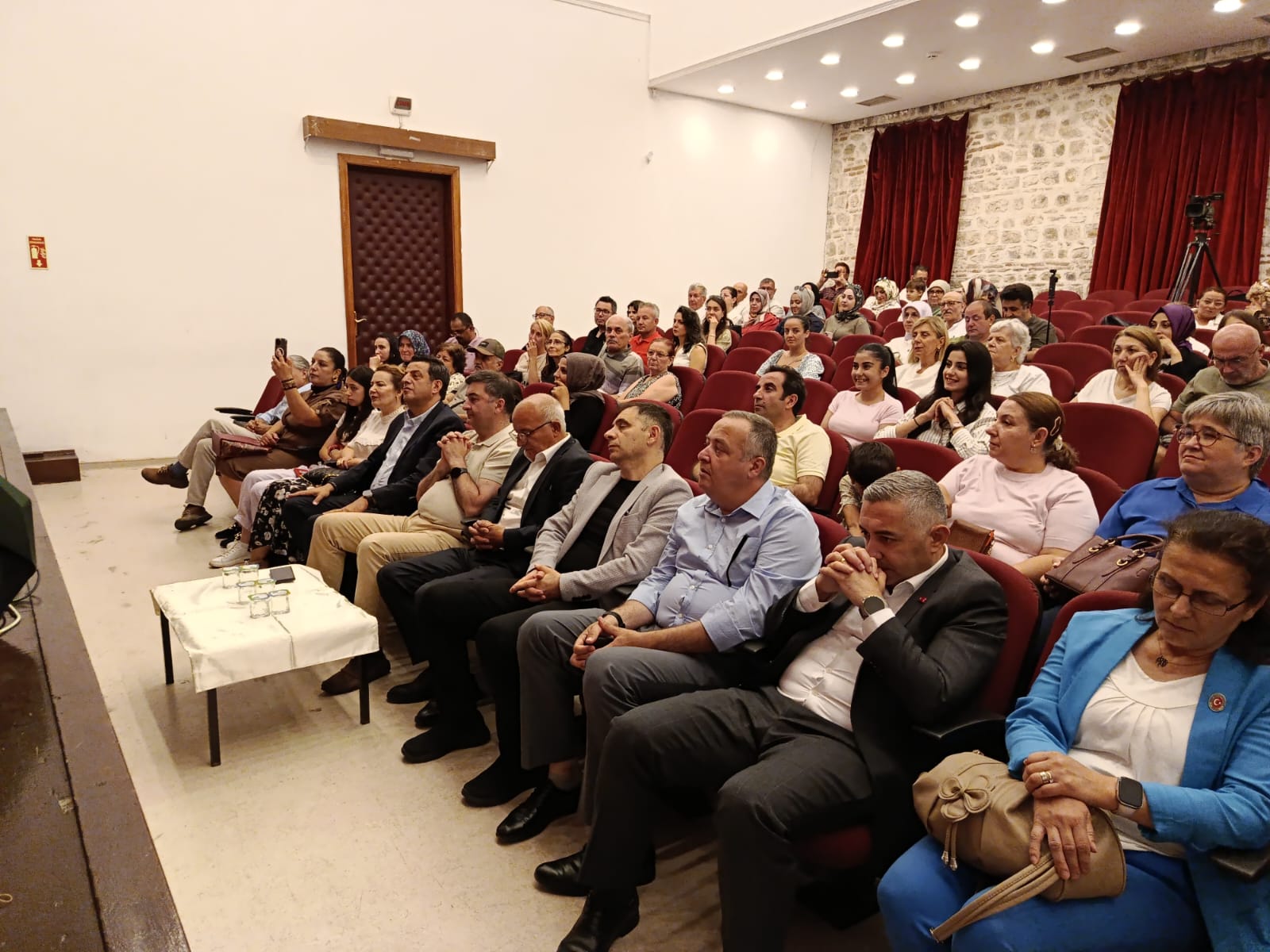 Edirne İl Kültür ve Turizm Müdürlüğü ile Rumeli Akademisi Eğitim ve Kültür Derneği iş birliğinde anlamlı bir organizasyona imza atıldı. 